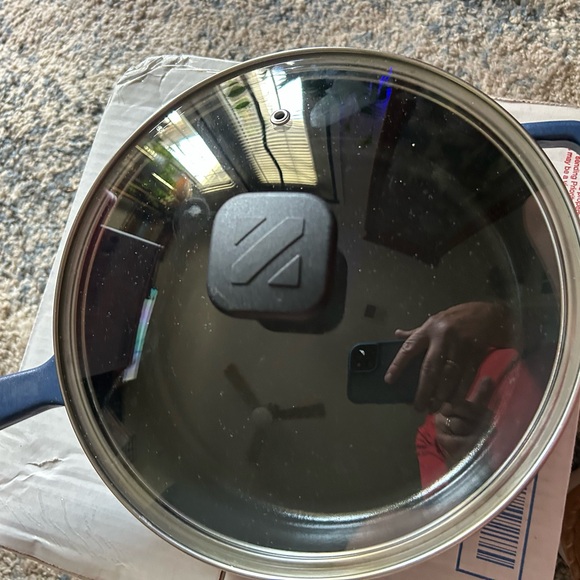 ZAKARIAN Blue Cast Iron Skillet WITH LID - Picture 4 of 8